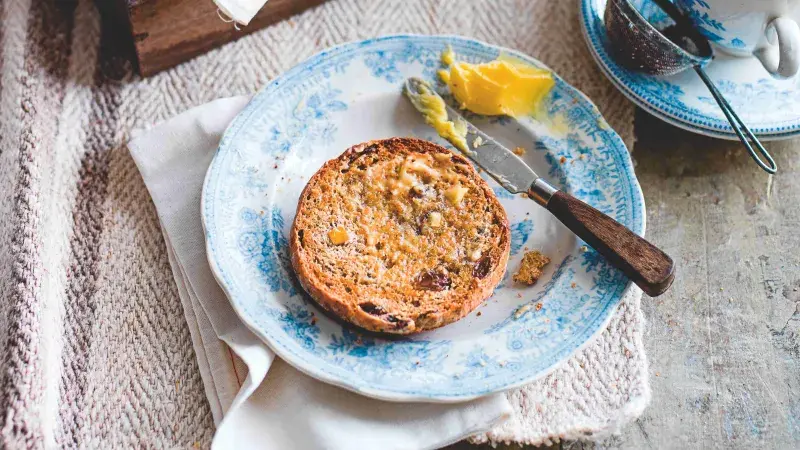 Čajové houstičky s rozinkami