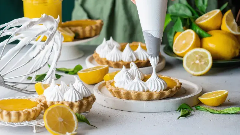 Citronové tartaletky á la meringue pie