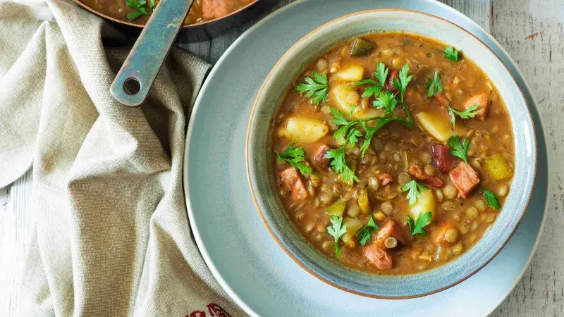 Čočková polévka s uzeným