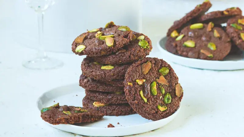 Čokoládové sušenky z mazance s pistáciemi