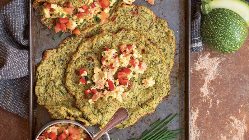 Cuketové placky s míchanými vejci