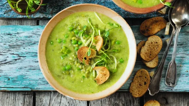 Francouzská hrachovo-hrášková polévka