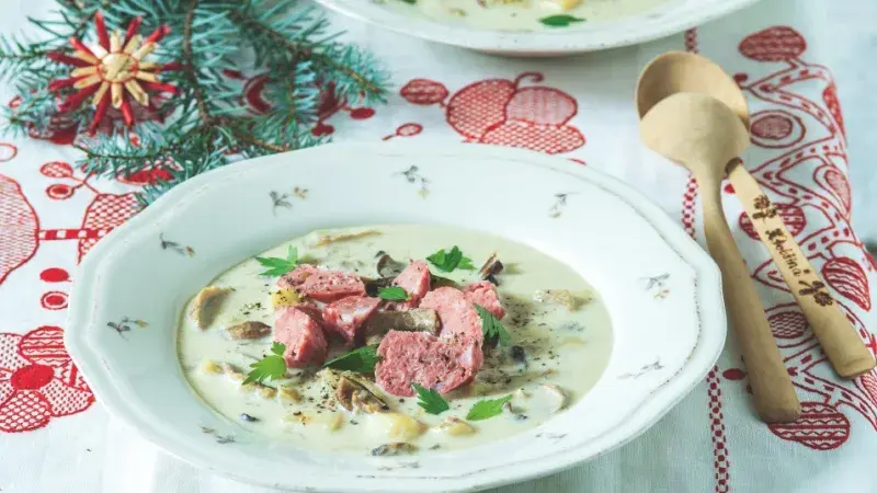 Houbová polévka nakyselo