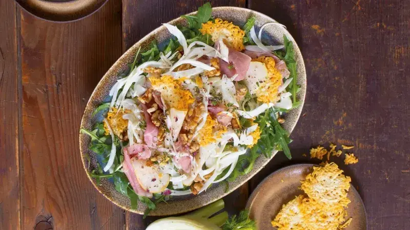 Hrušky & fenykl se zálivkou z podmáslí