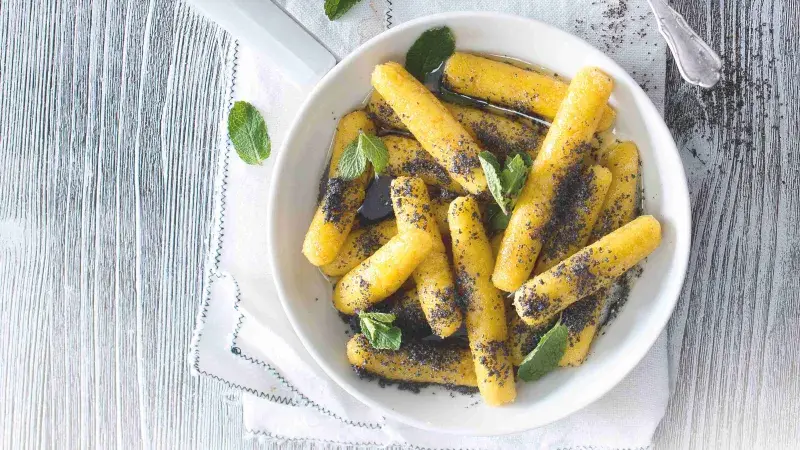 Jáhelné šišky s mákem