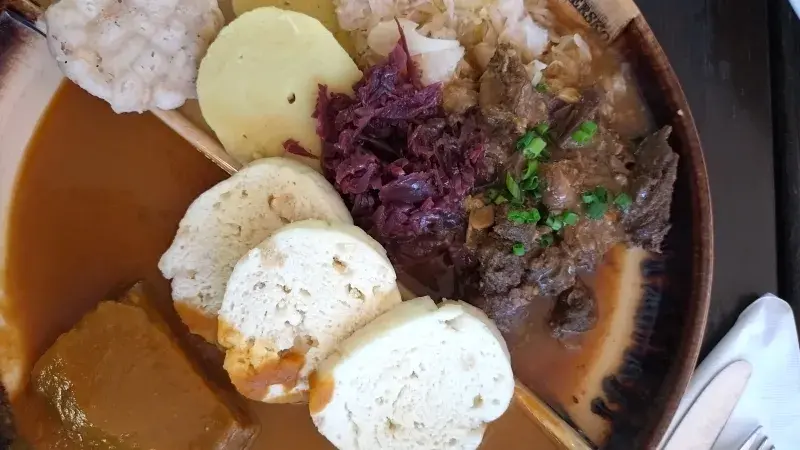 Kančí se šípkovou