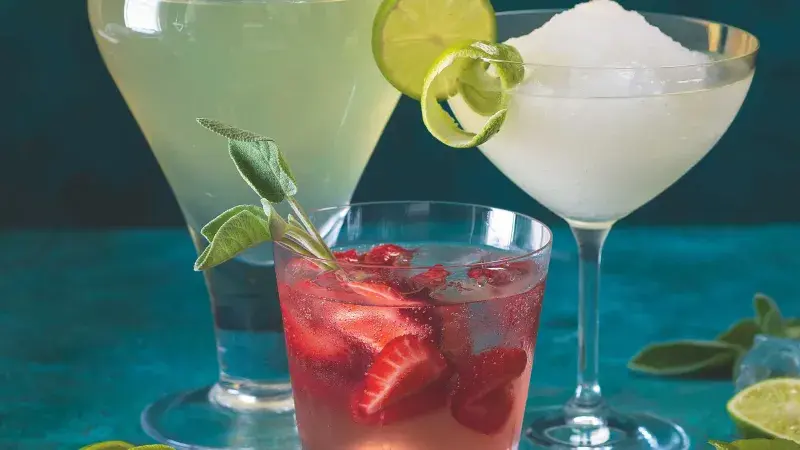 Šalvějový sirup & alko i nealko koktejl