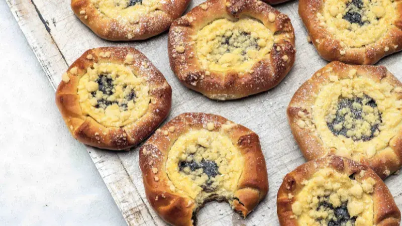 Koláčky s plněným okrajem