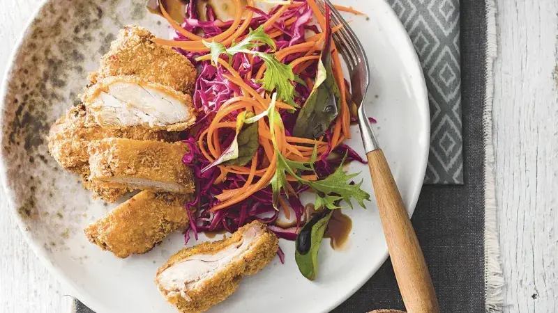 Křupavé kuře se zelím a mrkví