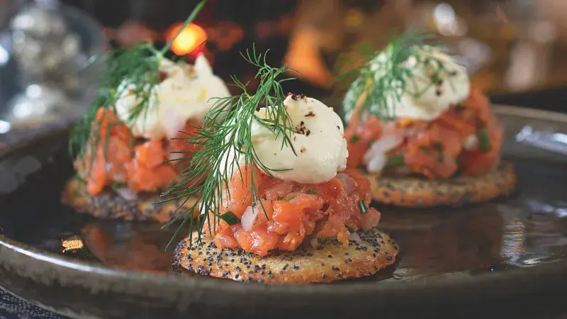 Křupinky s uzeným lososem