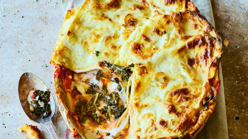 Lasagne s kapustou, pórkem a sýrem gruyère