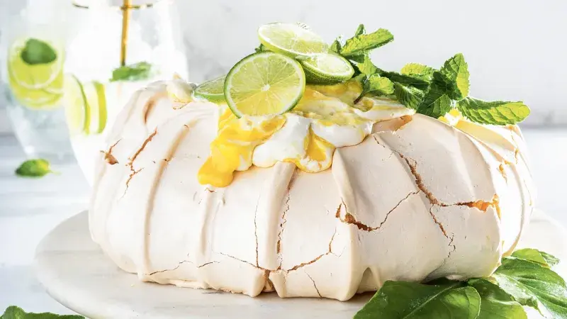 Mojito pavlova