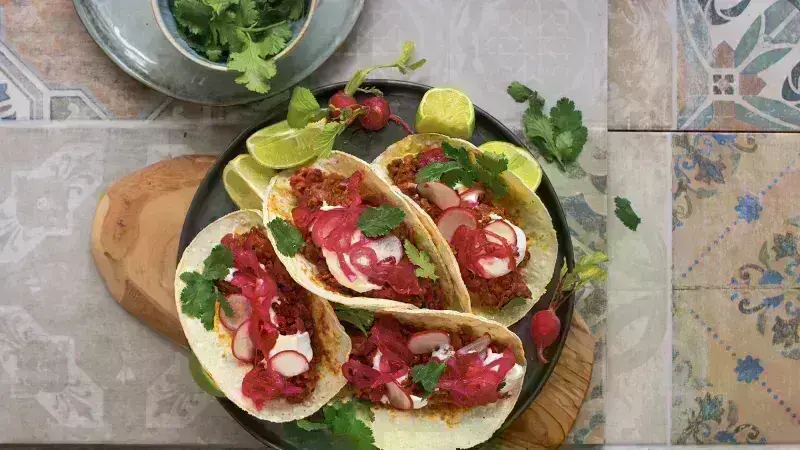 Mrkvovo-čočkové barbacoa s tortillami