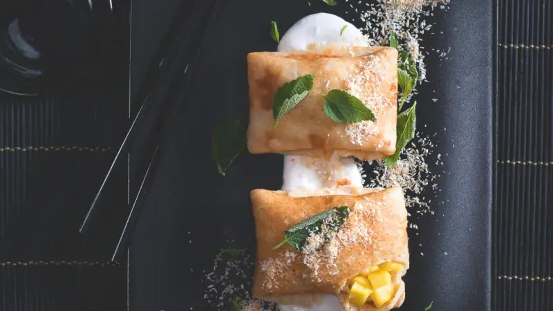 Kokosové palačinky s ananasem