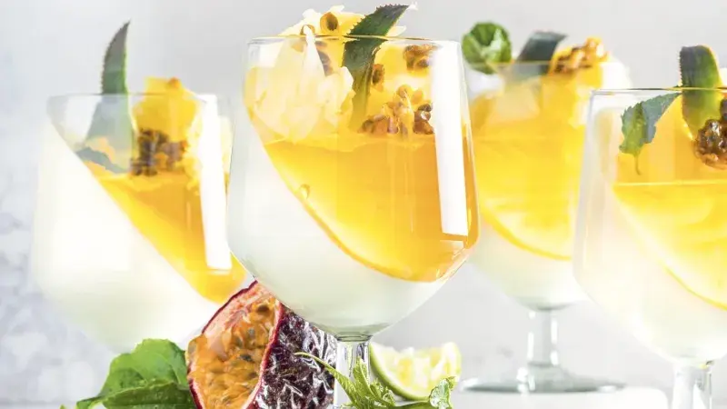 Piña Colada panna cotta