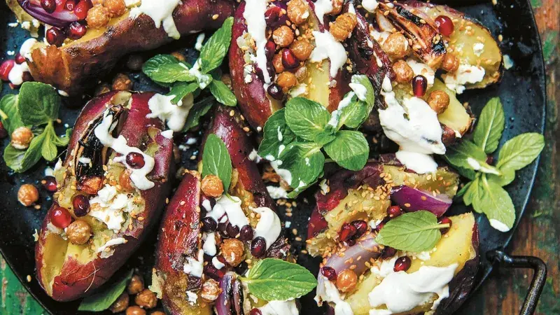 Plněné batáty z grilu