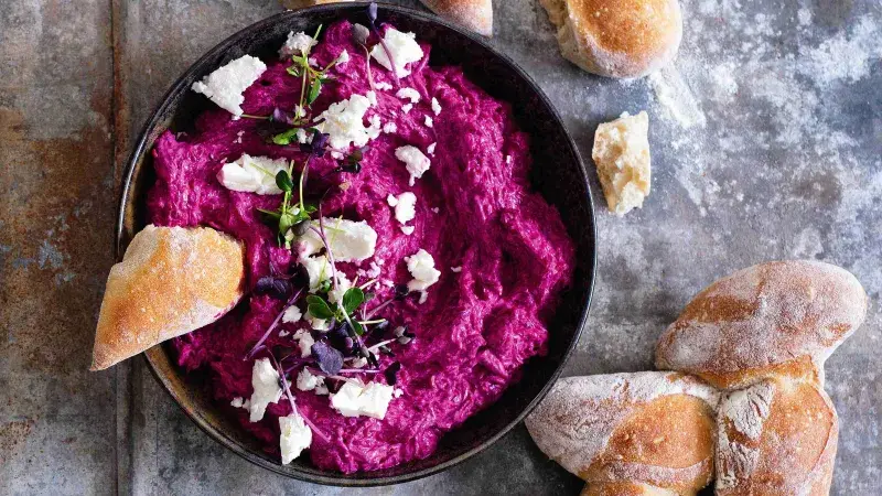 Řepová pomazánka s crème fraîche