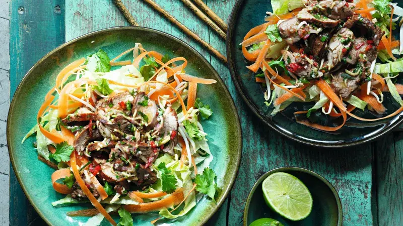 Salát s grilovanou panenkou