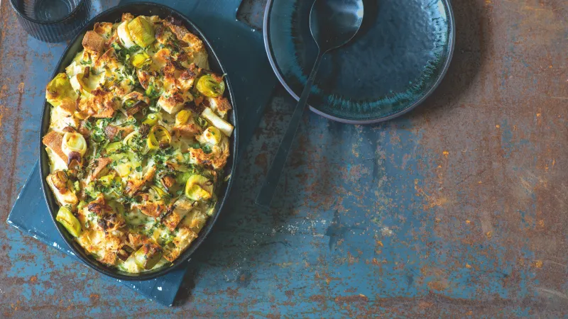 Slaná žemlovka s pórkem