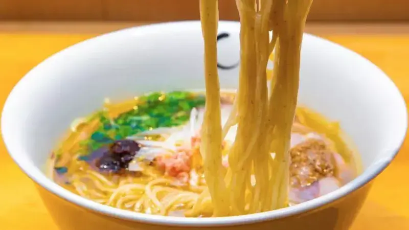 Ramen s nudlemi soba