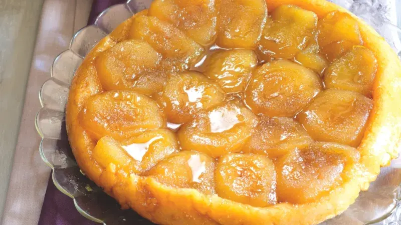 Tarte tatin - obrácený jablečný koláč