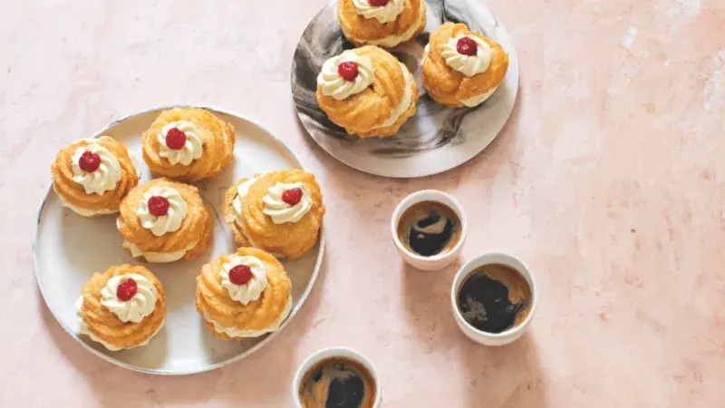 Zeppole di San Giuseppe – věnečky