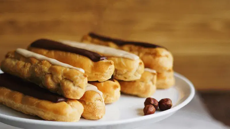 eclairs