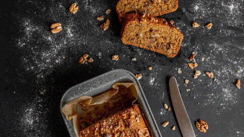 Bílkový chlebíček s dýňovým kompotem