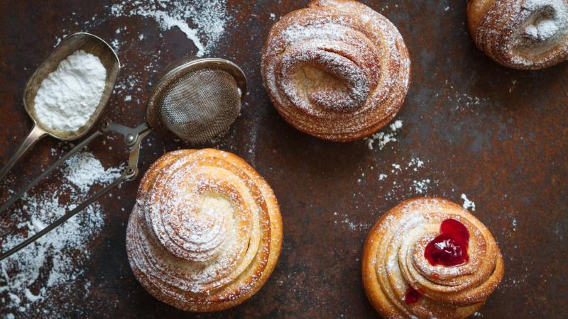 Cruffin