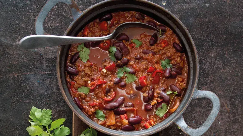 Vydatné chilli con carne recept Apetit