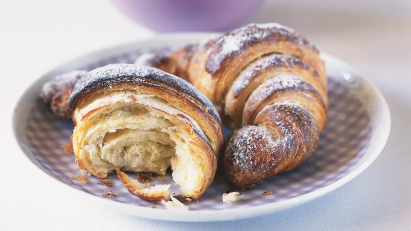 Máslový croissant