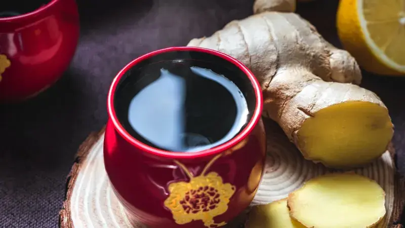 zázvor a zázvový čaj