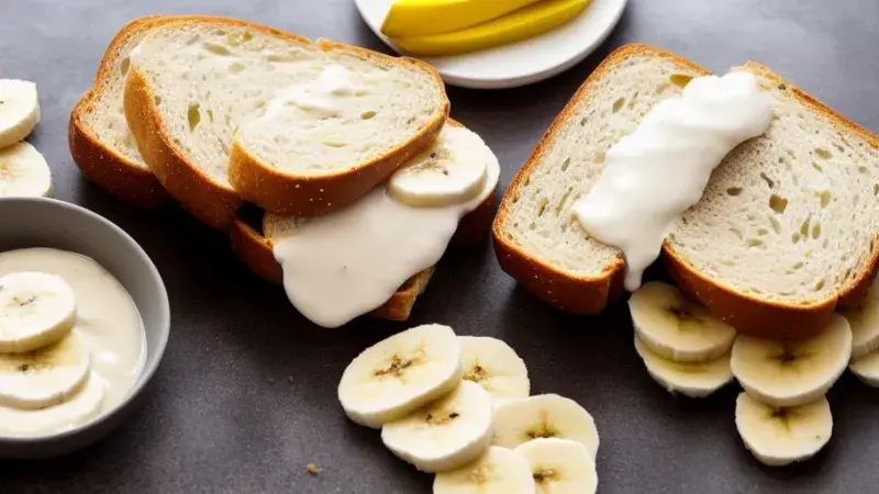 Banánové tousty s jogurtem