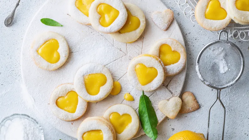 Linecké sušenky plněné citronovým krémem