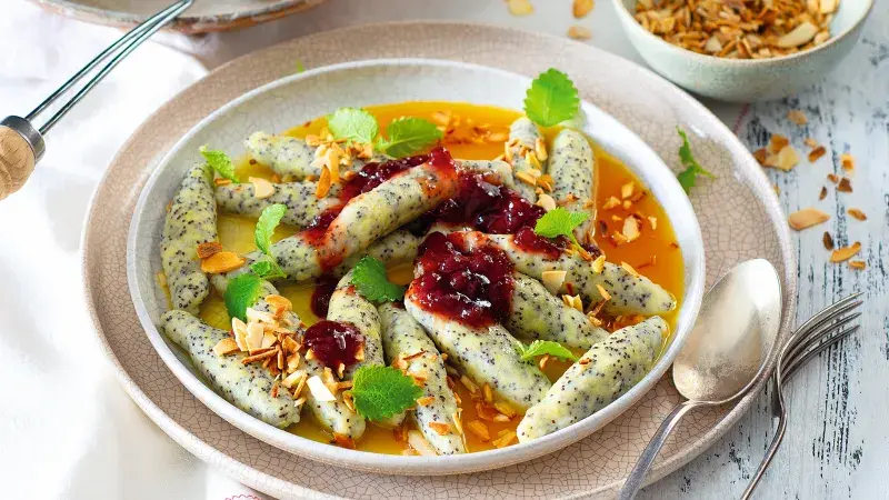 Makové šišky s pomerančovou omáčkou