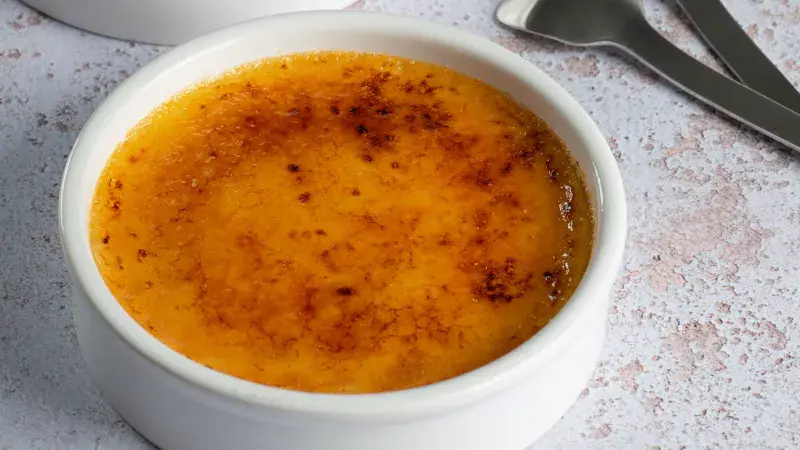 Klasické crème brûlée