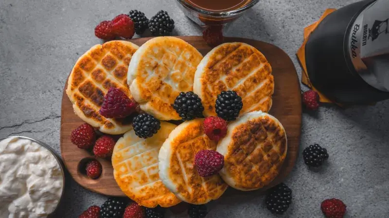 Nakládaný hermelín s feferonkami