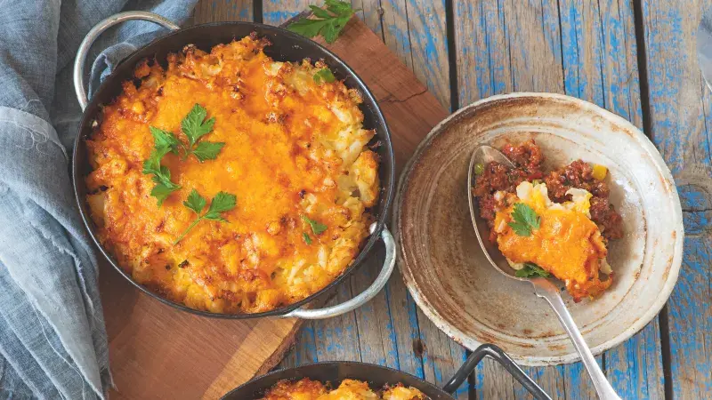 Mleté maso pod květákovou pokličkou