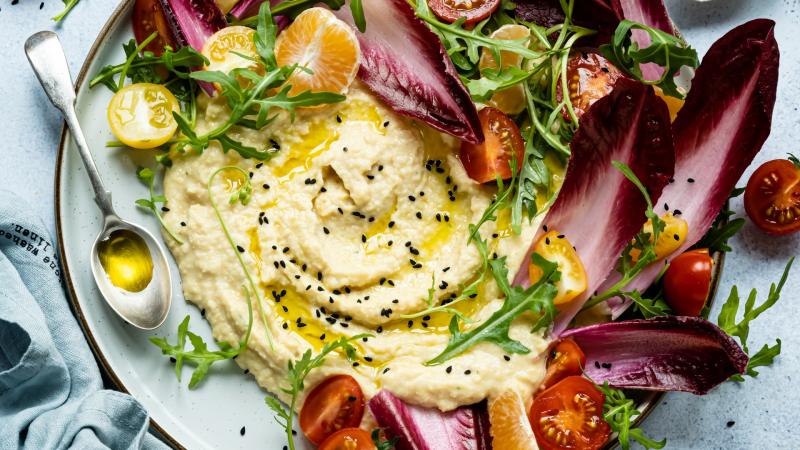Tradiční cizrnový hummus 