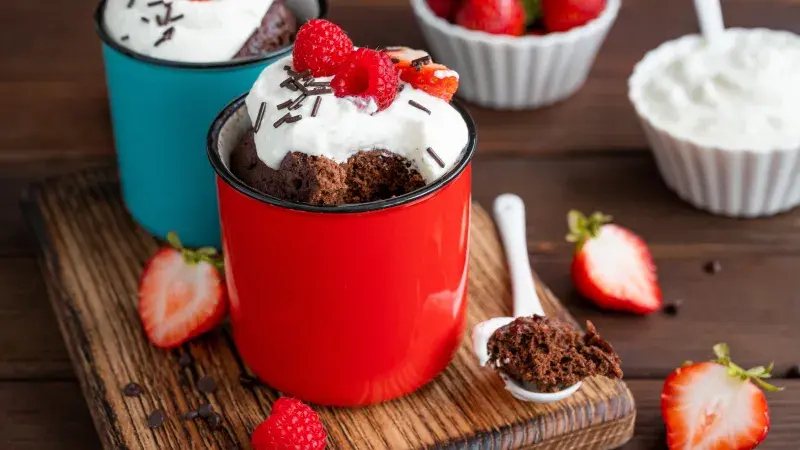Mug cake neboli dortík z hrnku připravíte i v mikrovlnce