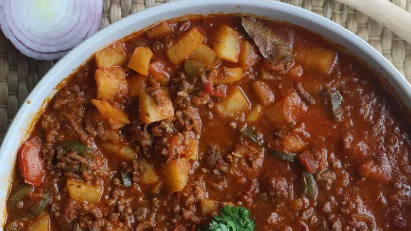 Tradiční egyptský pokrm Kushari