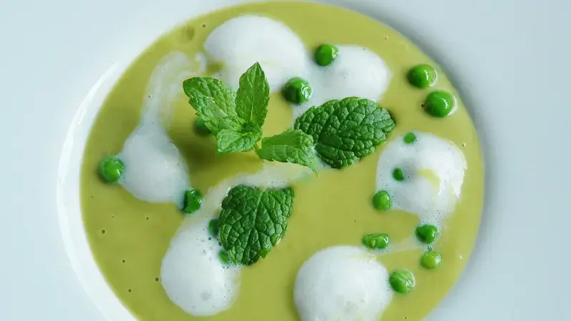 Hráškový krém s krutony