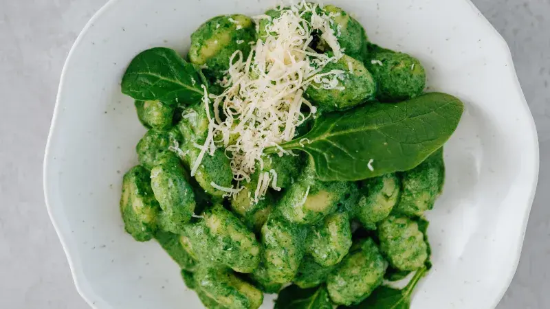 špenátové gnocchi