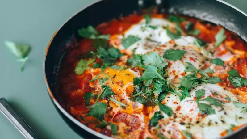Klasická shakshuka