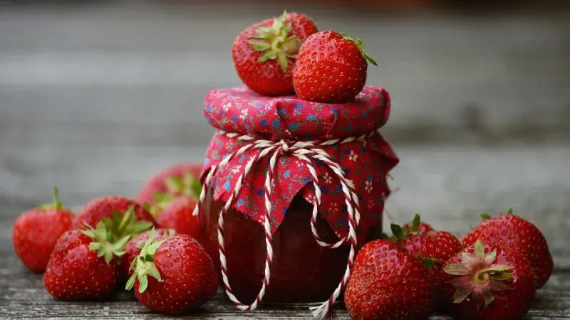 Strawberries_jam_pixabay