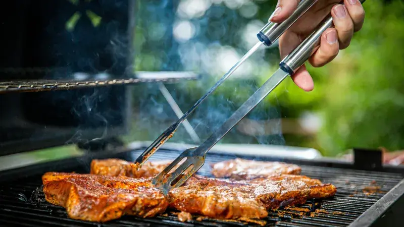 Grilování masa