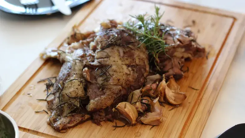 Perfektní pečené jehněčí