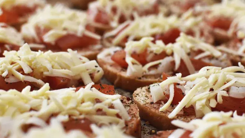 sýrovo-šunkový toust