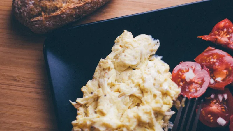 Těstoviny s michanými vejci