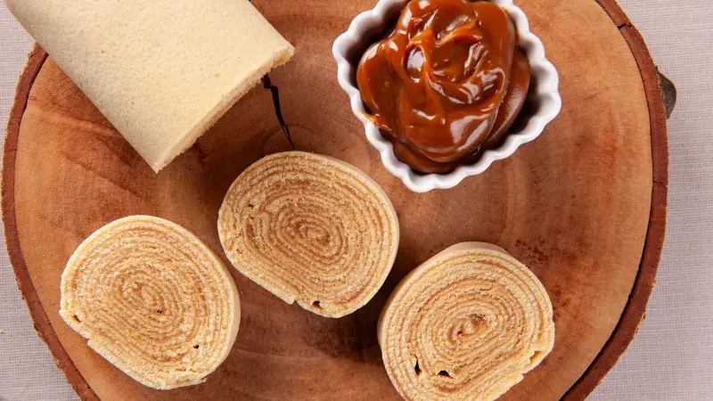 Roláda s dulce de leche shutterstock_2508887171.jpeg